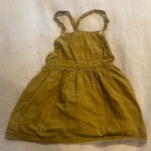 Ren and rouge linen blend chartreuse pinafore